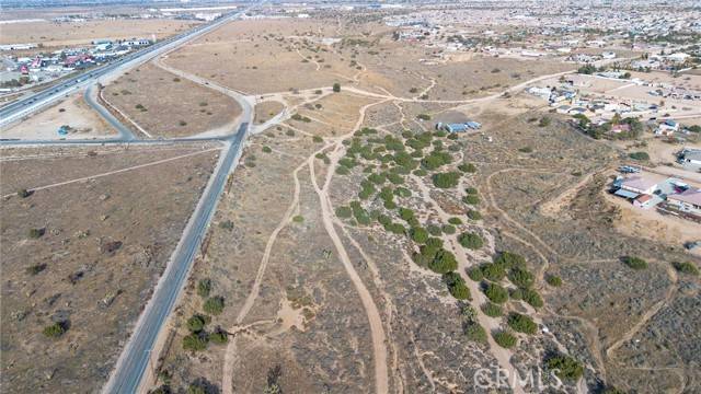 Oak Hills, CA 92344,0 Mariposa