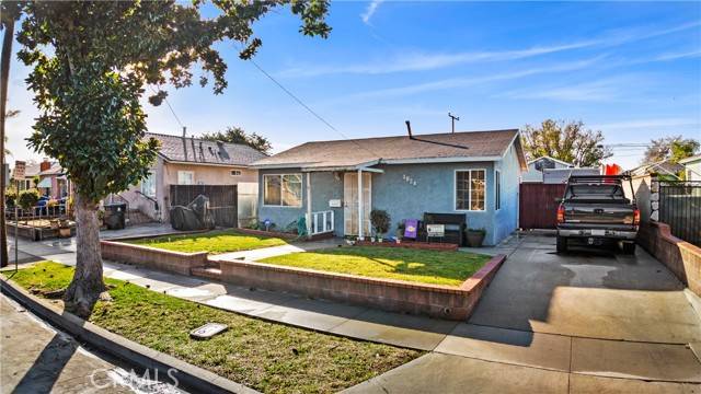 Long Beach, CA 90805,3024 E Sawyer Street