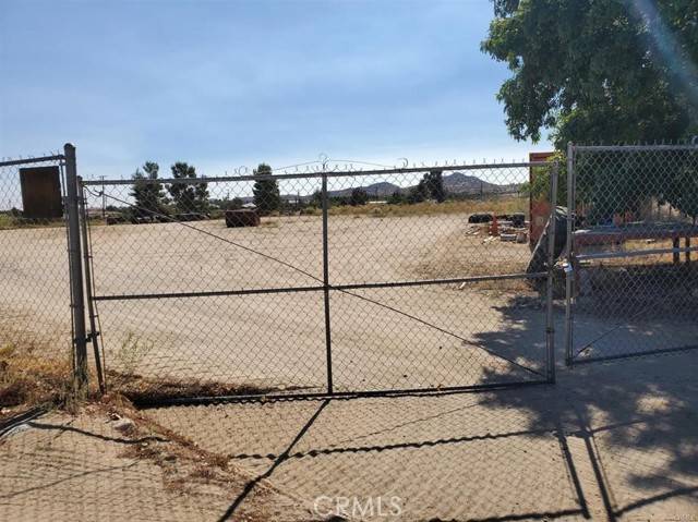 Phelan, CA 92371,4175 Warbler Road