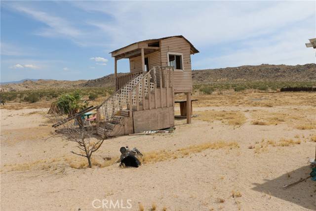 Lucerne Valley, CA 92356,42480 Buckeye Lane