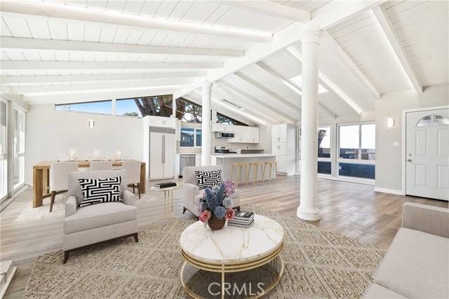 North Hills (los Angeles), CA 91343,15814 Septo Street