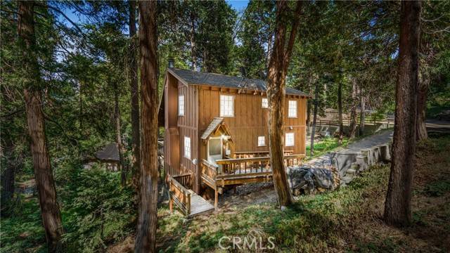 Crestline, CA 92325,1205 Jungfrau Drive