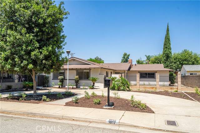 La Verne, CA 91750,1817 5th Street