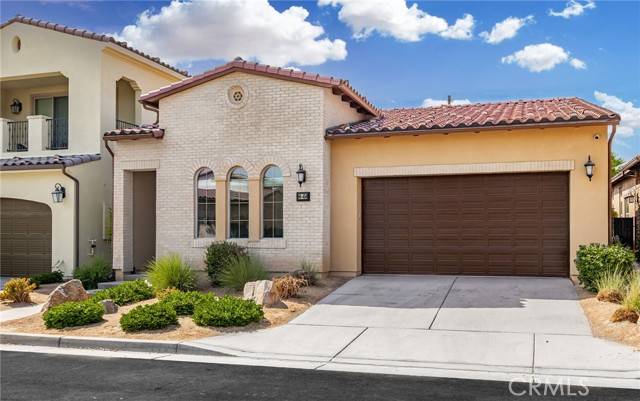 La Quinta, CA 92253,80450 Platinum Way