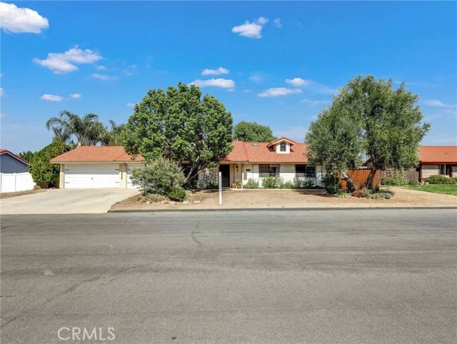 Wildomar, CA 92595,20886 Cashew Street