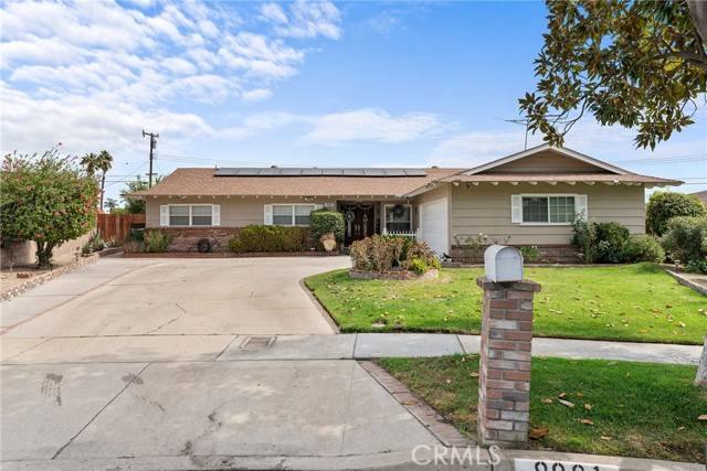 Fontana, CA 92335,9081 Tangelo Avenue