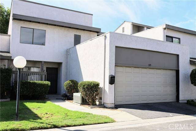 Anaheim, CA 92806,375 N Via Trieste