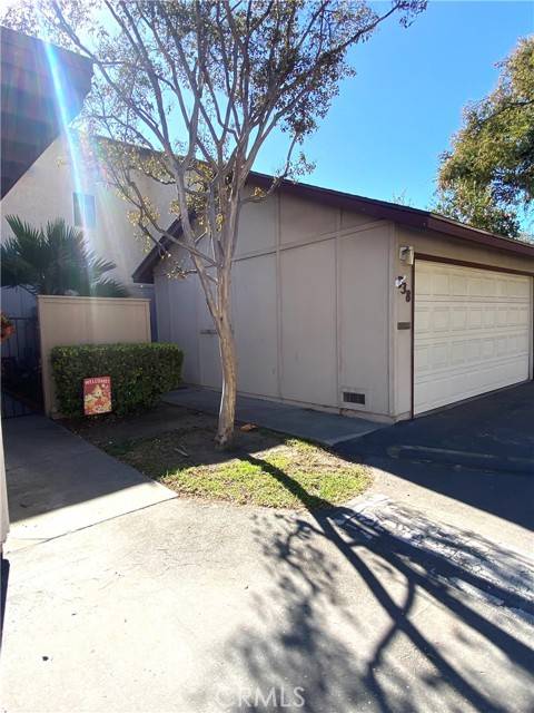 Azusa, CA 91702,338 W Indian Dunes Lane