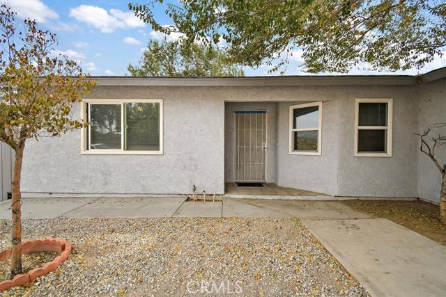 Victorville, CA 92394,16293 Pepper Tree Drive