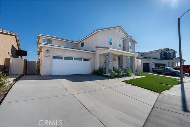 Rialto, CA 92377,2377 Crater Avenue