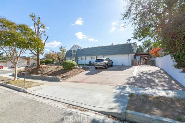 Simi Valley, CA 93065,8 La Paz Court