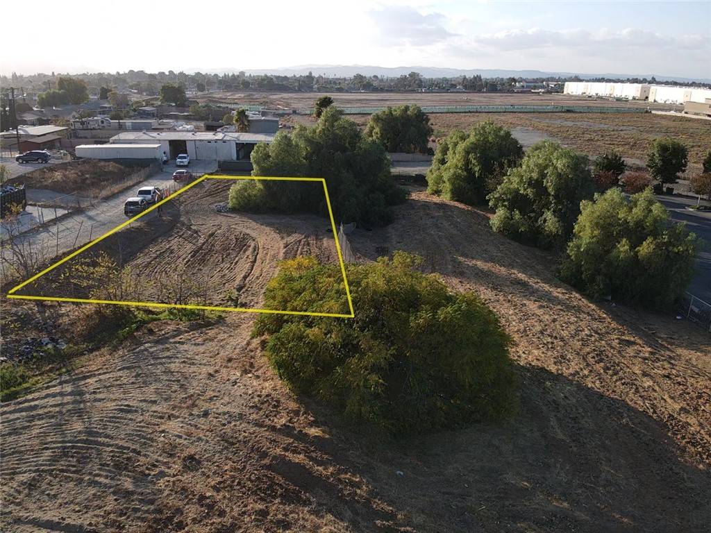 Norco, CA 92860,1775 Acre Street