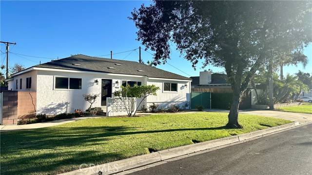 Downey, CA 90240,9814 Parrot Avenue