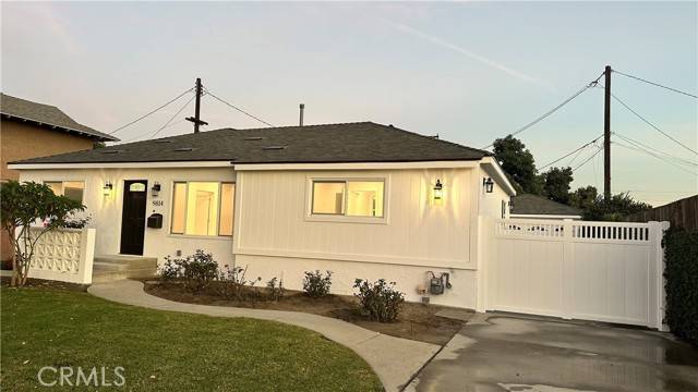 Downey, CA 90240,9814 Parrot Avenue