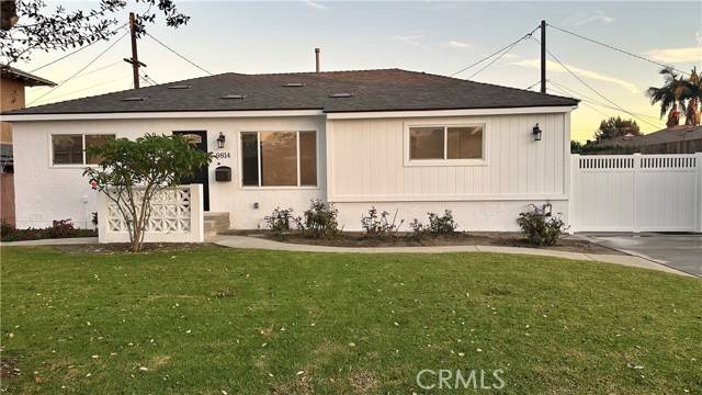 Downey, CA 90240,9814 Parrot Avenue