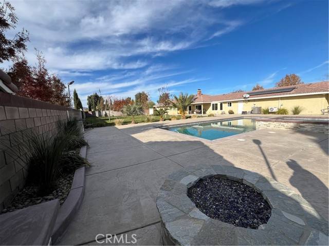 Palmdale, CA 93551,2344 W Avenue M4 Street