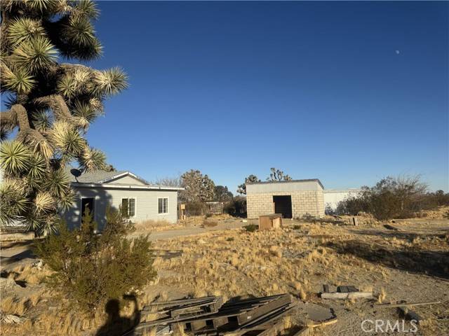 Adelanto, CA 92301,7698 Auburn Avenue