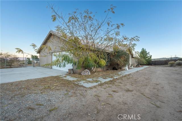 Phelan, CA 92371,8427 Sonora Road