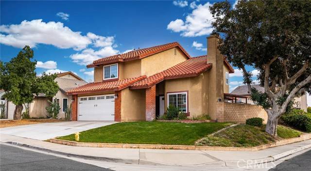 Fontana, CA 92336,6733 Newport Court