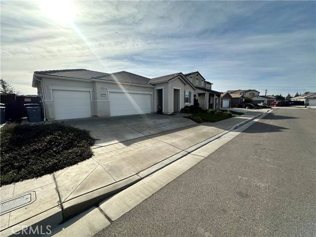 Fresno, CA 93723,6445 W Pico Avenue