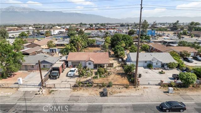 Fontana, CA 92335,15256 Merrill Avenue