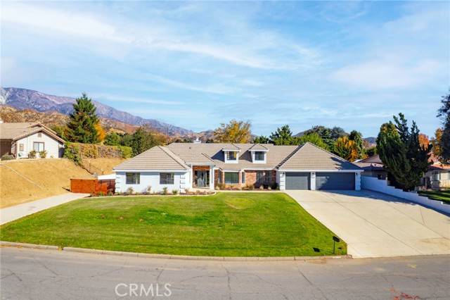 Yucaipa, CA 92399,13627 Scenic Crest Drive