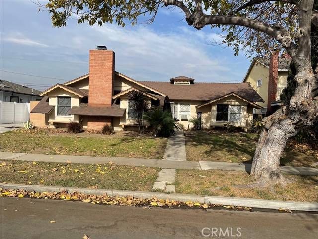 Los Alamitos, CA 90720,2971 Inverness Drive