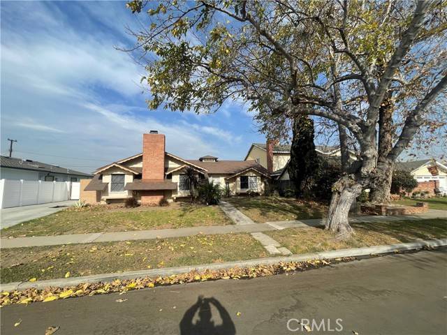 Los Alamitos, CA 90720,2971 Inverness Drive