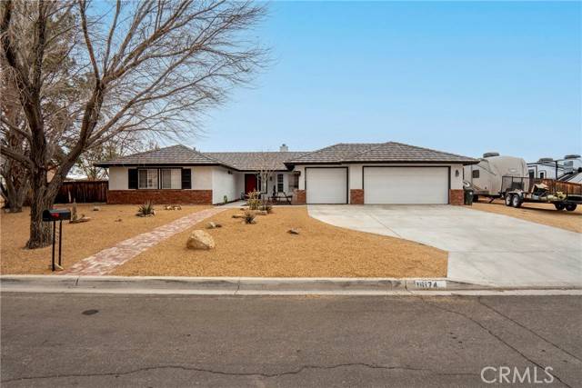 Apple Valley, CA 92307,16174 Lago Vista Lane