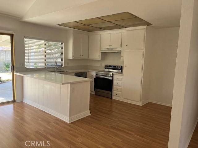 Cerritos, CA 90703,17309 De Groot Place