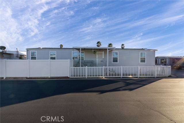 Rialto, CA 92376,1155 S Riverside Avenue #112