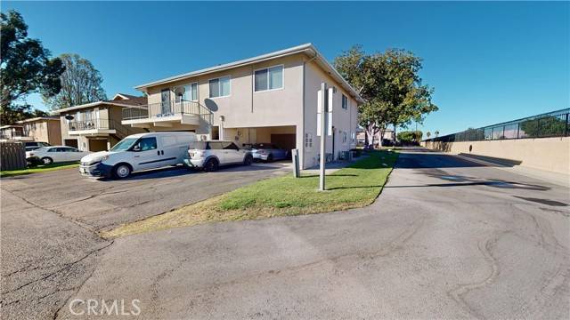 Upland, CA 91786,108 Stillman Way #3