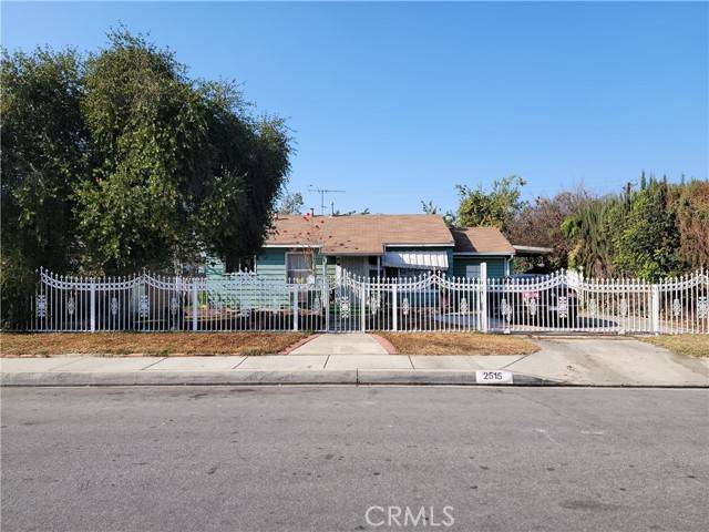 South El Monte, CA 91733,2515 Doreen Avenue