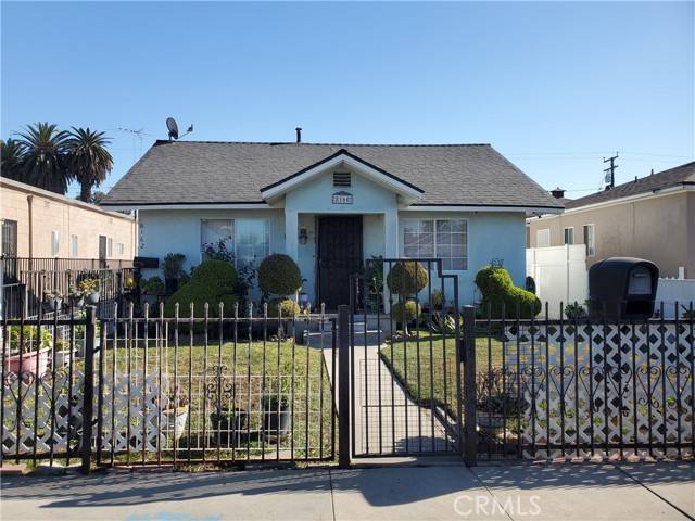 South Gate, CA 90280,8160 Chestnut Avenue