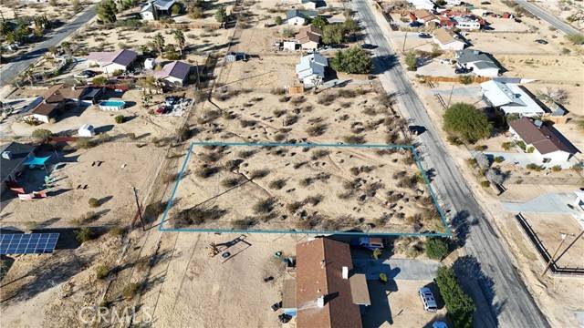 Joshua Tree, CA 92252,4836 Avenida La Mirada