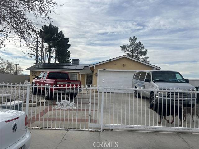 Victorville, CA 92394,16388 Victoria Drive