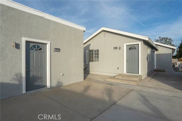 Fontana, CA 92336,7460 Cypress Avenue #3