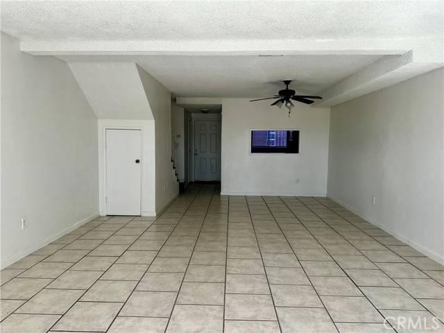 San Bernardino, CA 92410,25180 5th Street #215