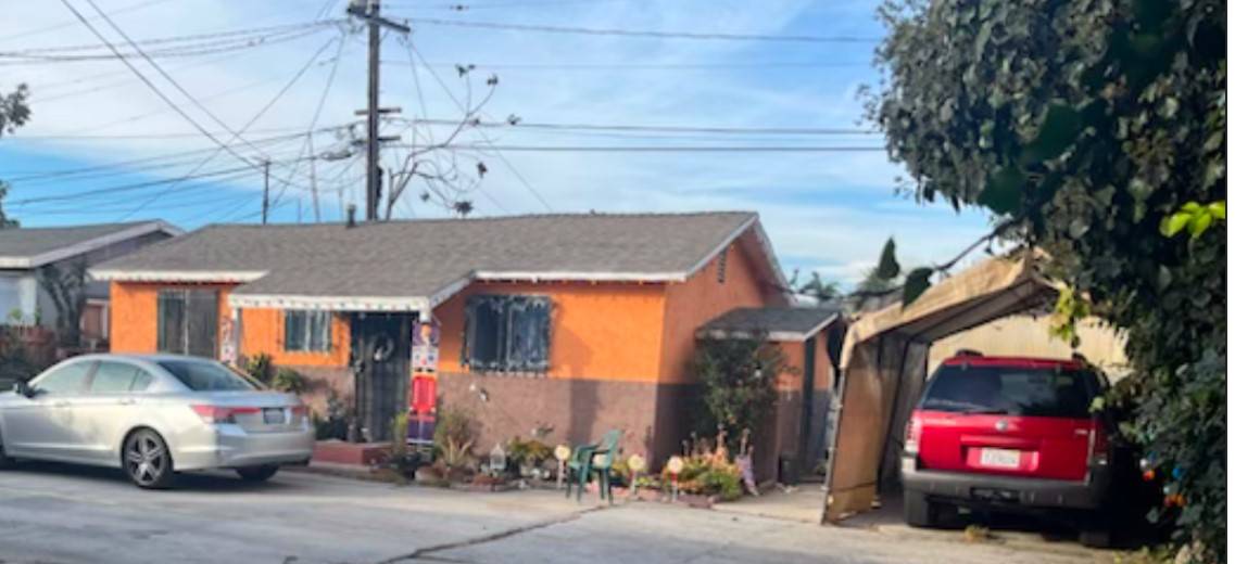 Compton, CA 90220,201 W Raymond Street