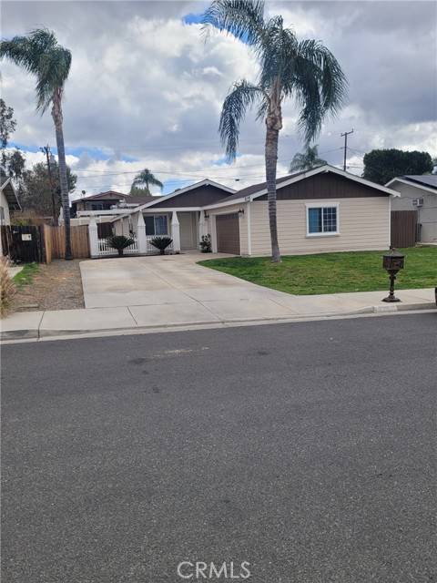 Lake Elsinore, CA 92530,214 Davis Street