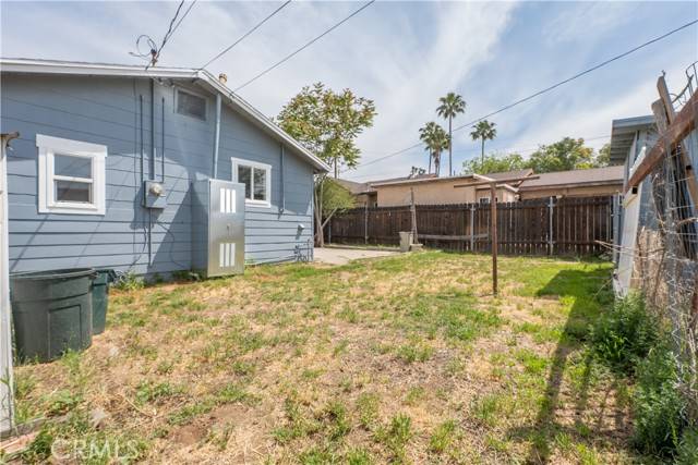 Yucaipa, CA 92399,34945 Avenue B