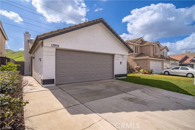 Fontana, CA 92337,13979 Green Vista Drive
