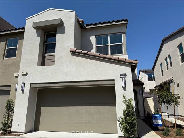 Fontana, CA 92336,15903 Blue Copper Way