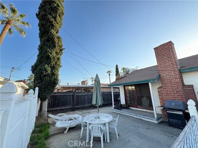 Covina, CA 91723,300 S 1st Avenue