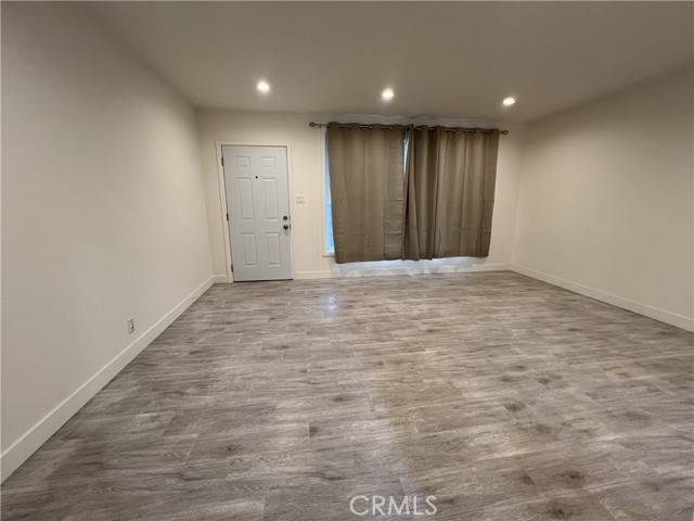 Los Angeles, CA 90028,1415 N Cherokee Avenue #5
