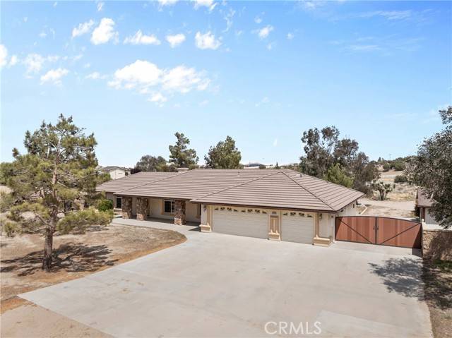 Oak Hills, CA 92344,9153 Kittering Road