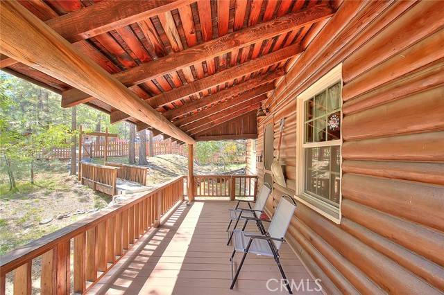 Wrightwood, CA 92397,5926 Pine Street
