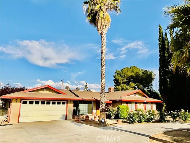 Hesperia, CA 92345,10195 Shangri La Avenue