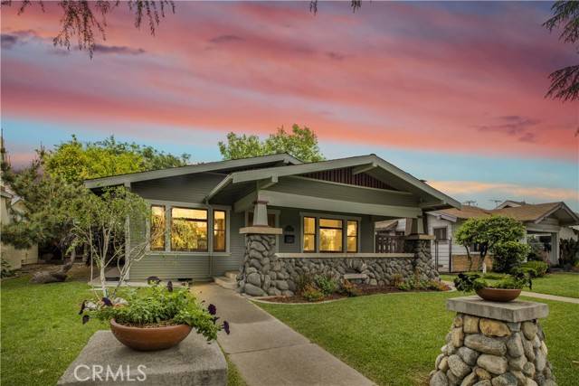 La Verne, CA 91750,2433 3rd Street