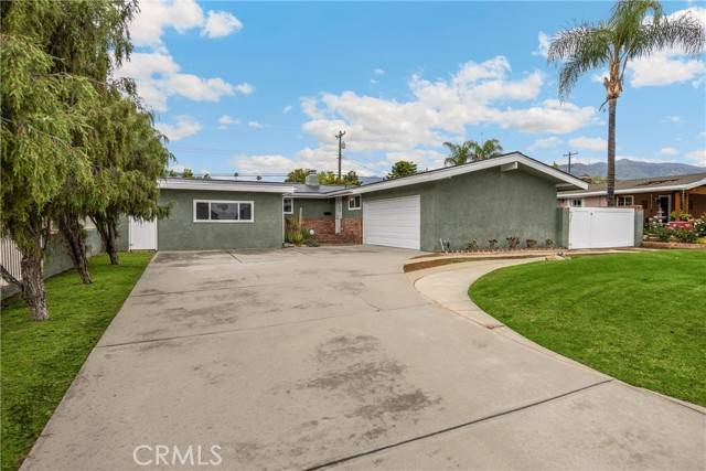 Glendora, CA 91741,1005 E Woodland Lane